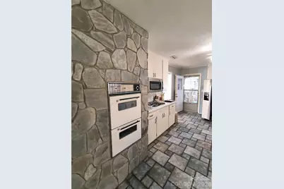 105 Woodlawn Drive, Morganton, NC 28655 - Photo 15