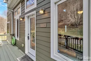 1201 Cathey Cove Rd, Waynesville, NC 28786 - Photo 9