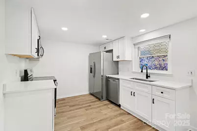 655 Ridgecrest Drive, Mooresville, NC 28115 - Photo 7