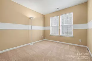 6652 Allness Glen Ln, Charlotte, NC 28269 - Photo 13