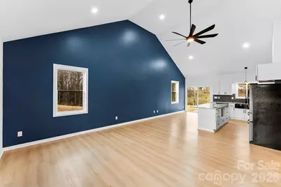 516 N Mulberry Street, Cherryville, NC 28021 - Photo 7