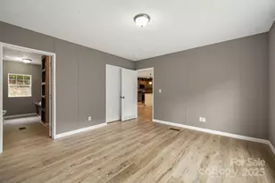 216 Windy Cove Dr, Horse Shoe, NC 28742 - Photo 17