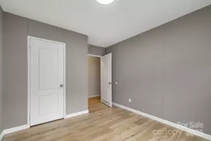 216 Windy Cove Dr, Horse Shoe, NC 28742 - Photo 23