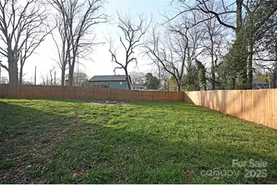 267 Jefferson Street E, York, SC 29745 - Photo 21