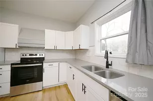 267 Jefferson Street E, York, SC 29745 - Photo 7