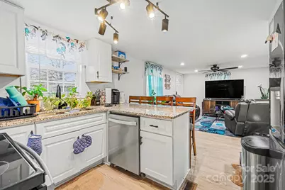 925 S Austin Road, Marshville, NC 28103 - Photo 9