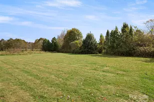 32 Bungalow Wy, Brevard, NC 28712 - Photo 31