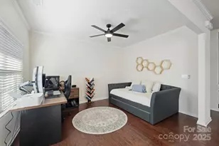 7316 Strawberry Fields Ln, Charlotte, NC 28278 - Photo 5