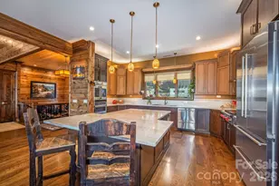 333 Kanasdatsi Dr, Brevard, NC 28712 - Photo 15