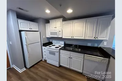 715 N Church Street #614, Charlotte, NC 28202 - Photo 5