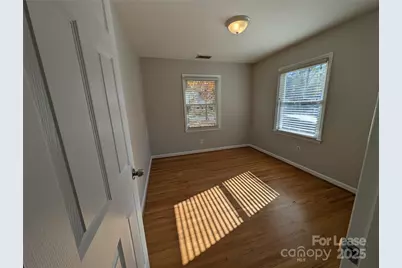 3331 Donovan Place, Charlotte, NC 28215 - Photo 25