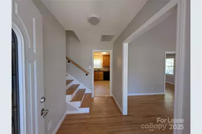 3331 Donovan Place, Charlotte, NC 28215 - Photo 7