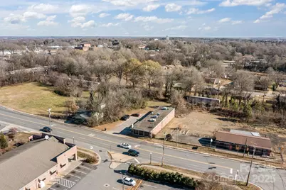 935 Shelton Avenue, Statesville, NC 28677 - Photo 7