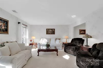 123 Linville Drive, Matthews, NC 28105 - Photo 7