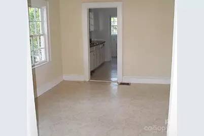 655 Bradford Drive, Charlotte, NC 28208 - Photo 5