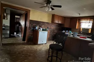 1630 Pleasant Ridge Rd, State Road, NC 28676 - Photo 13