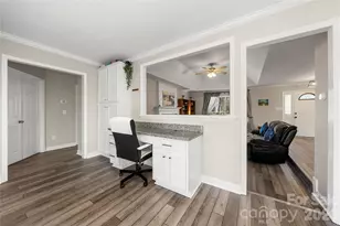 8615 Golf Ridge Dr, Charlotte, NC 28277 - Photo 17