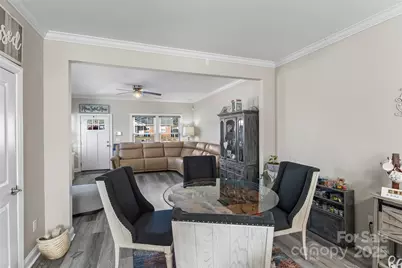 1764 17th Avenue NE, Hickory, NC 28601 - Photo 3