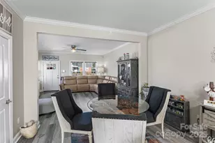 1764 17th Ave NE, Hickory, NC 28601 - Photo 3