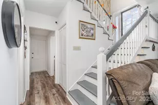 2128 23rd St Ct NE, Hickory, NC 28601 - Photo 3