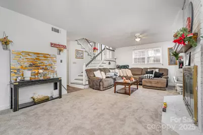 2128 23rd Street Court NE, Hickory, NC 28601 - Photo 5