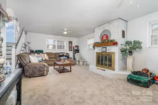 2128 23rd St Ct NE, Hickory, NC 28601 - Photo 13