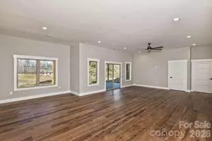 105 Sheila Wynne Dr, Fletcher, NC 28732 - Photo 33