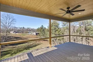 105 Sheila Wynne Dr, Fletcher, NC 28732 - Photo 17