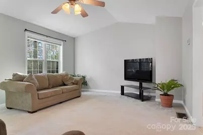 43 Redden Road, Hendersonville, NC 28739 - Photo 7