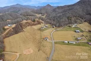 343 Rocky Lane Rd, Clyde, NC 28721 - Photo 3