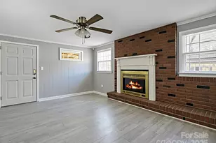 2072 Dean Ln, Lincolnton, NC 28092 - Photo 7