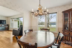 14409 Springwater Dr, Matthews, NC 28105 - Photo 17