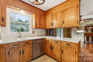 14409 Springwater Dr, Matthews, NC 28105 - Photo 25