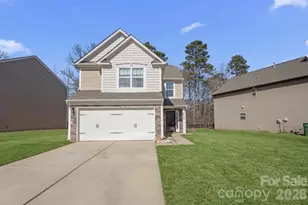 3735 Ernie Dr, Charlotte, NC 28269 - Photo 1