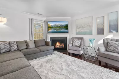 3735 Ernie Drive, Charlotte, NC 28269 - Photo 7