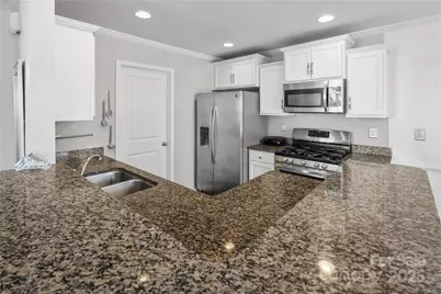 3735 Ernie Drive, Charlotte, NC 28269 - Photo 11