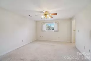 511 Oak Grove Rd, Flat Rock, NC 28731 - Photo 9