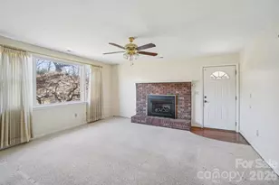 511 Oak Grove Rd, Flat Rock, NC 28731 - Photo 25