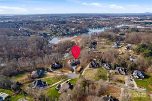 136 Cedar Woods Dr, Mooresville, NC 28117 - Photo 47