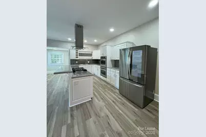 430 Faison Avenue, Charlotte, NC 28205 - Photo 9