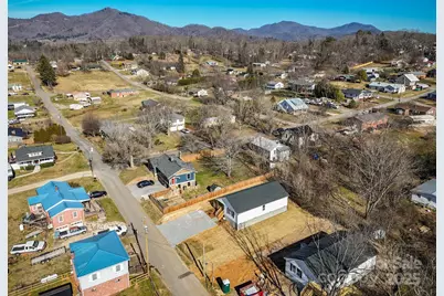 36 Harkins Avenue, Canton, NC 28716 - Photo 9