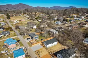 36 Harkins Ave, Canton, NC 28716 - Photo 9