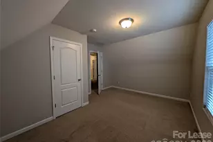 8419 Candlenut Ln, Charlotte, NC 28215 - Photo 19