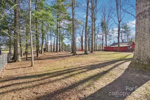 2510 Old Spartanburg Rd, East Flat Rock, NC 28726 - Photo 41