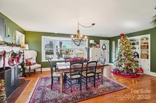 2510 Old Spartanburg Rd, East Flat Rock, NC 28726 - Photo 9