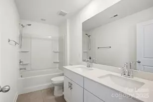 3909 Woodland View Dr, Charlotte, NC 28215 - Photo 25