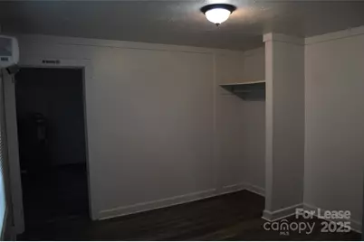 511 S Elm Street, Statesville, NC 28677 - Photo 5