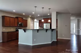 8611 Burnside Ln, Charlotte, NC 28277 - Photo 7