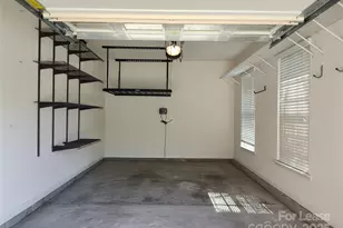 8611 Burnside Ln, Charlotte, NC 28277 - Photo 35