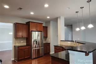 8611 Burnside Ln, Charlotte, NC 28277 - Photo 9